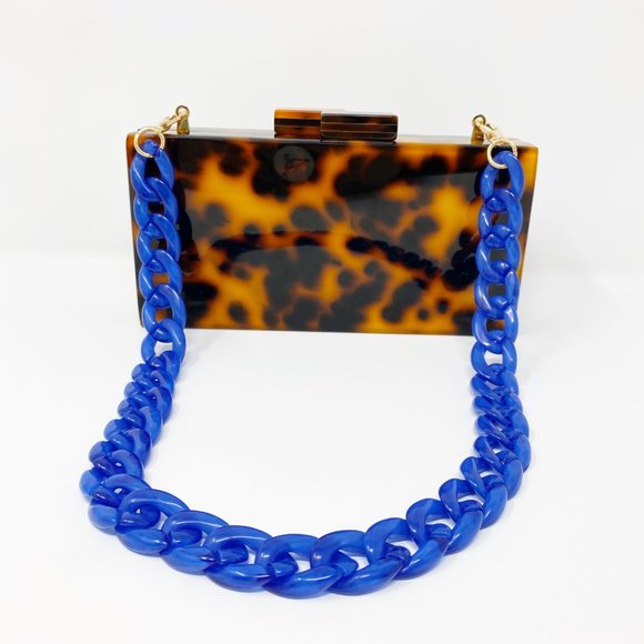 Chain Link Short Acrylic Purse Strap in Blue - Picture 7 of 7